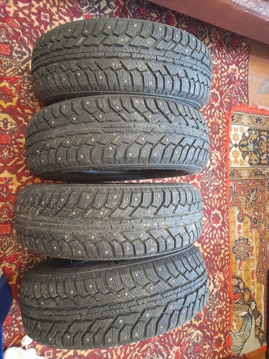 Продам резину в отличном состоянии