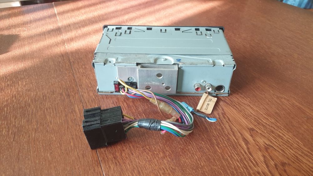 Авто радио плеър музика за кола Кенуулд Kenwood USB AUX
