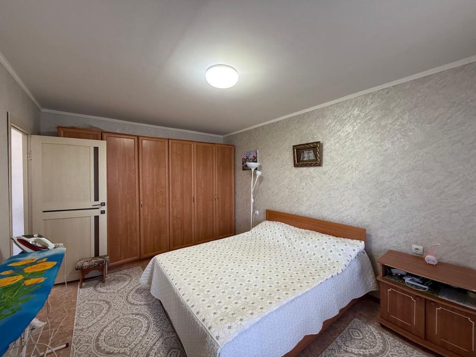Продам 3-х комнатную  квартиру