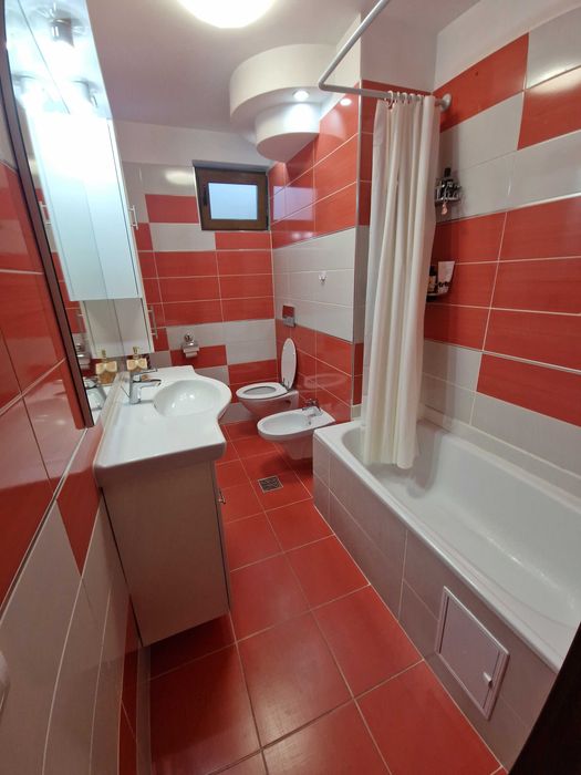 Apartament 2 camere, etaj 1, decomandat, Aleea Ulmilor