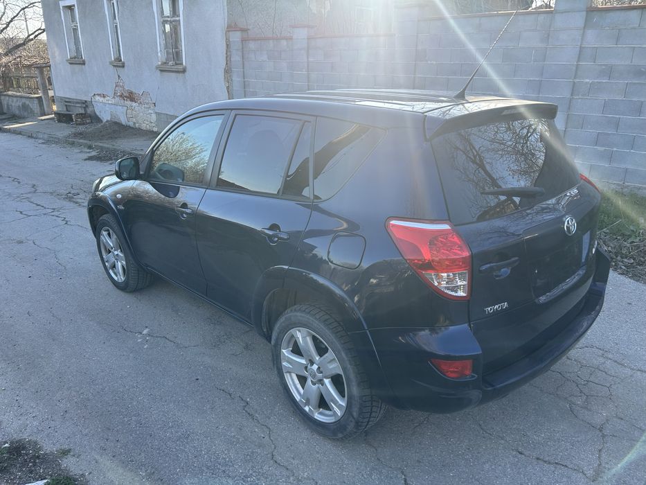 Тойота рав4 2,2д-кат 177кс на части/Toyota Rav 4 2,2 D-cat 177ks