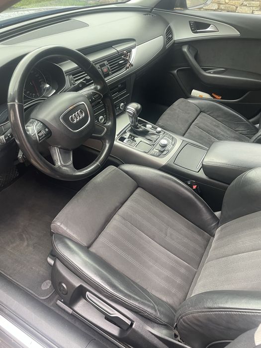 Ауди А6.