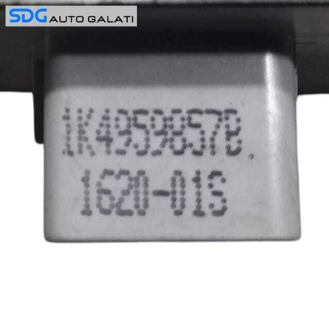 Butoane Geamuri Electrice de la Portiera Stanga Fata Sofer Volkswagen Golf 5 2004 - 2008 Cod 1K4959857B [N0569]