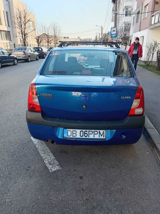 Vand Dacia Logan