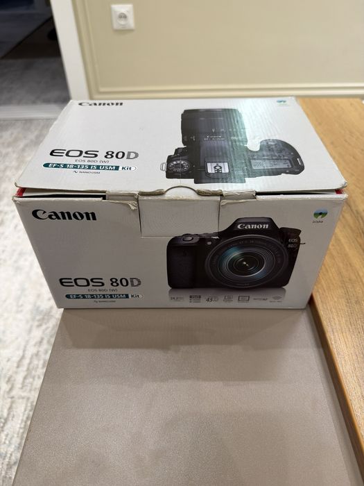 Canon 80D +1 batareyka/ 128gb fleshka / card reader