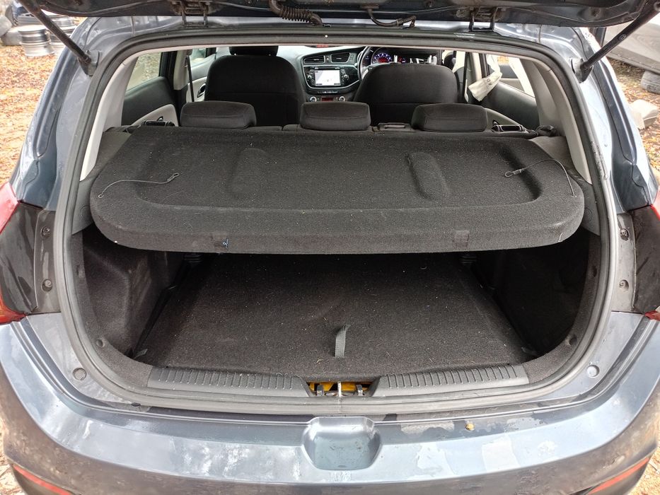 Киа сиид на части