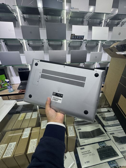 Acer Aspire 3 15.6" FHD IPS Amd Ryzen 5 7430U DDR4 16GB SSD 512GB  B/U