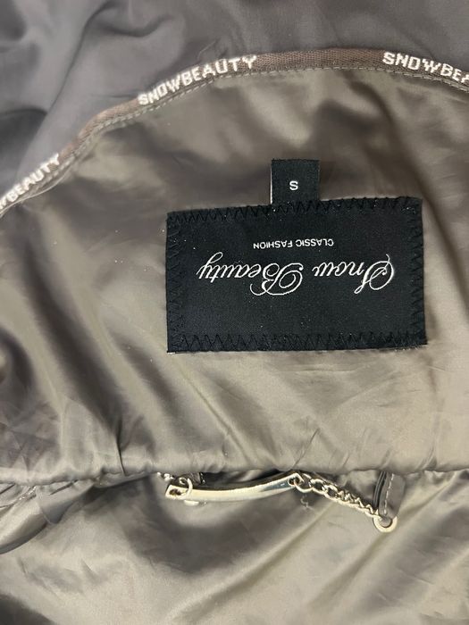 Продам женскую куртку