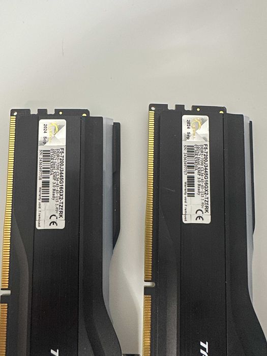 *GARANTIE LIFETIME* Memorie RAM DDR5 G.Skill Trident Z5 RGB 32GB (2x16) DDR5-7200Mhz CL34 Dual Channel