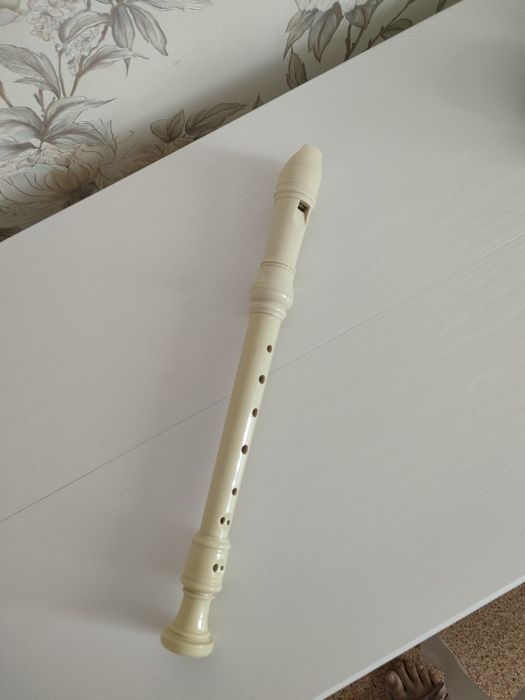 Продам.Детская блок-флейта