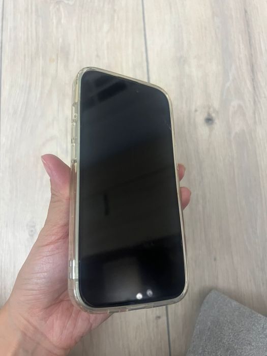 Iphone Айфон 15 128гб срочно