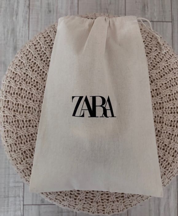 Стилни гривни ZARA