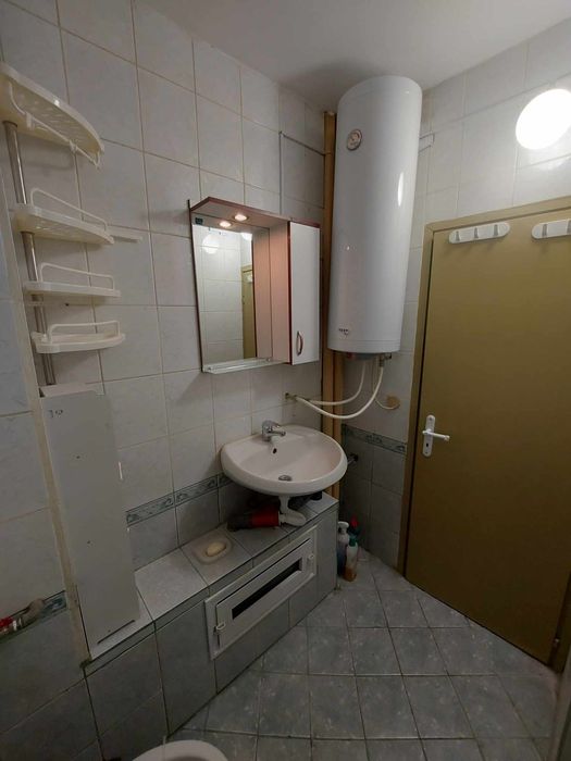 Дава се под наем Двустаен апартамент в Плевен, 9-ти квартал - 48 кв.м за 265.2 € - Снимка #9