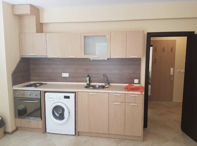 Продава се Двустаен апартамент в Царево - 67 кв.м за 2911 €/кв.м - Снимка #3