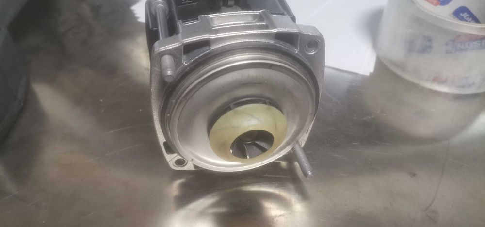 pompa centrala Grundfos upm3 15-70 NOU