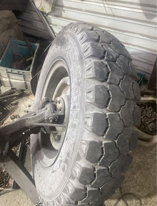 Резина на газ 53