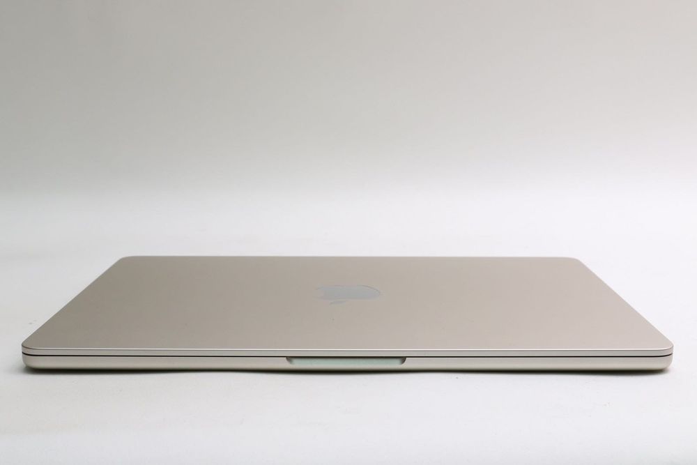 Macbook Air 13 M2 16/256 Starlight