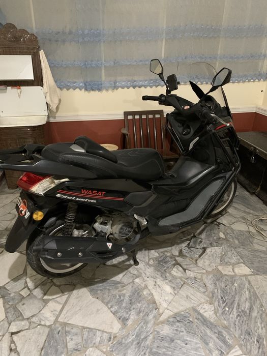 СРОЧНО Бензиновый скутер Wasat Sport N-MAX холати идеал
