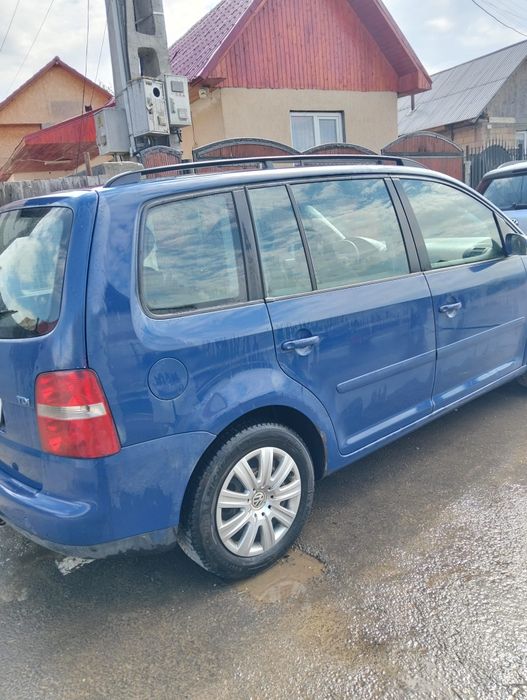 VOLKSWAGEN Touran 0 — imagine 2