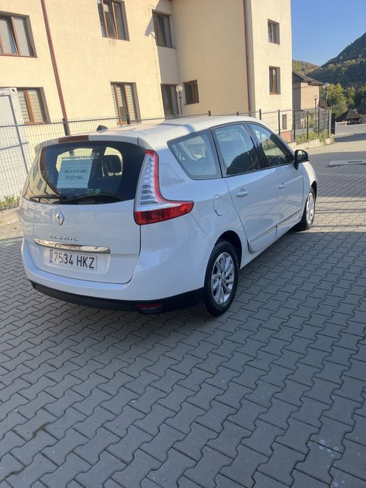 RENAULT Grand Scenic 2012 — imagine 3