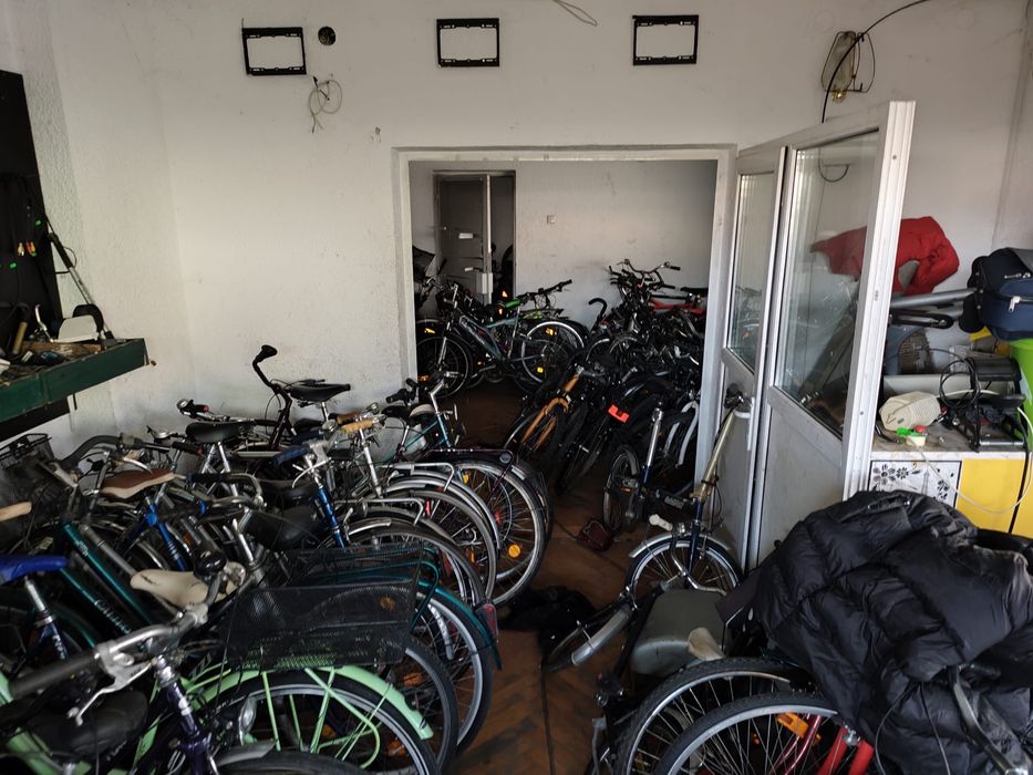 Biciclete diferite modele.