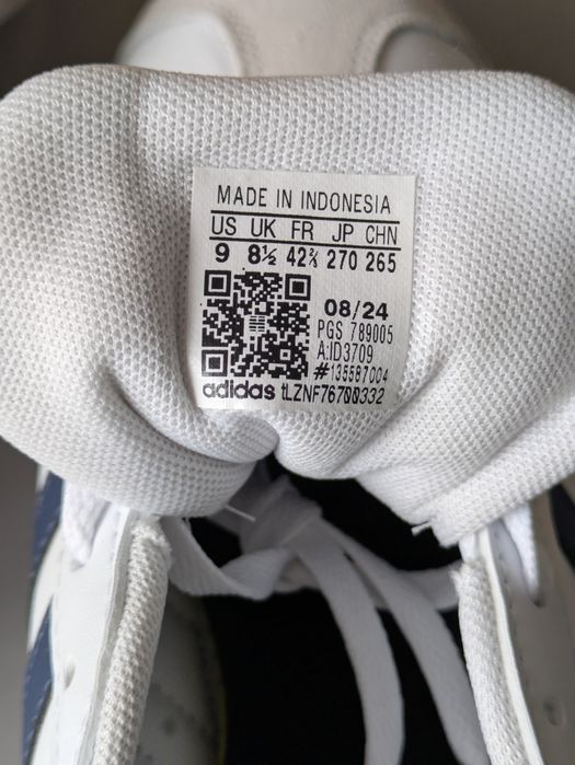 Vând Adidas VL COURT BASE mărimea 42 2/3