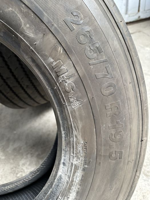 Anvelope 265/70 R19,5 direcții Semperit