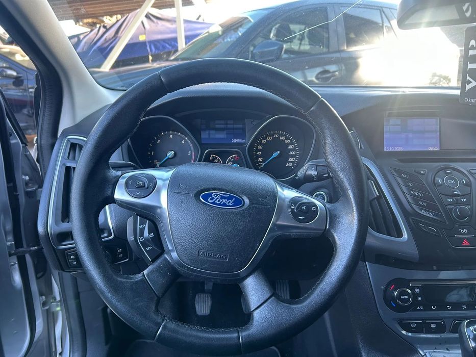 Navigatie Ford focus 3 e5
