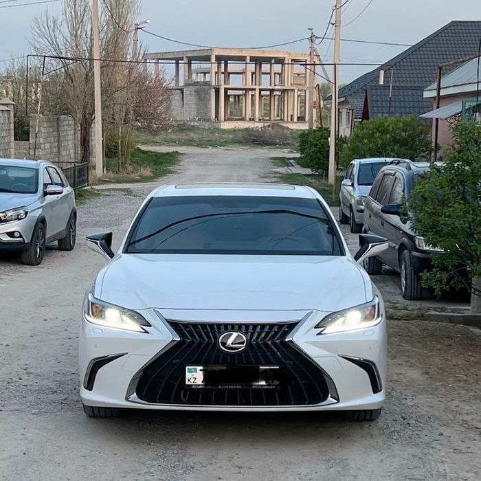 Lexus ES250 в отличном состоянии