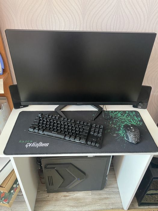 Монитор 27 дюймов