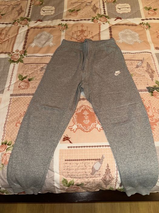 Анцуг Nike размер S