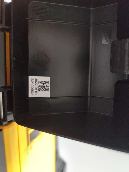 Vând boxă dewalt pt șantier + baterie 4ah