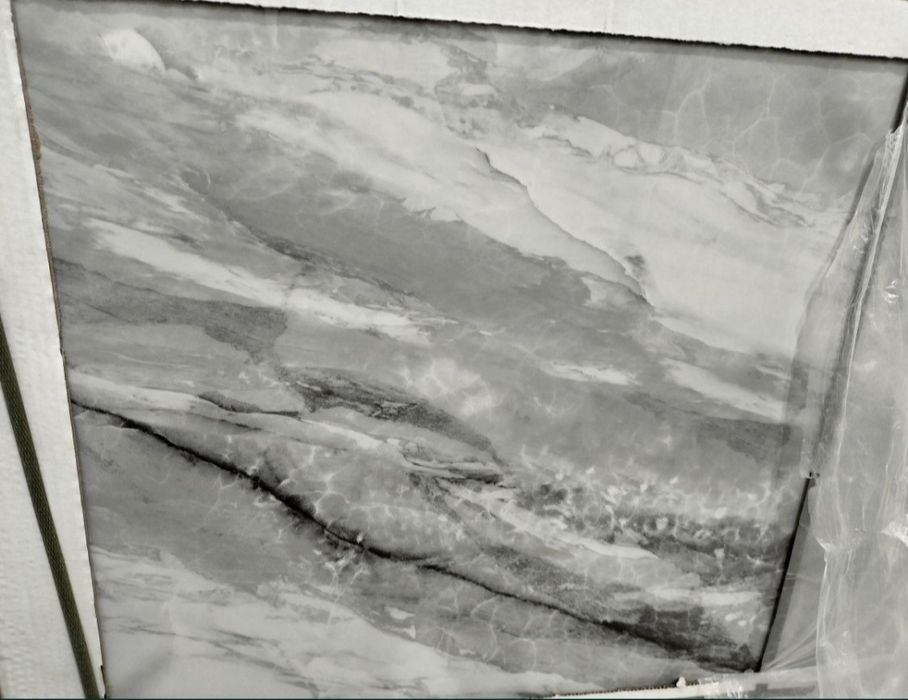 Продам керамогранит новый