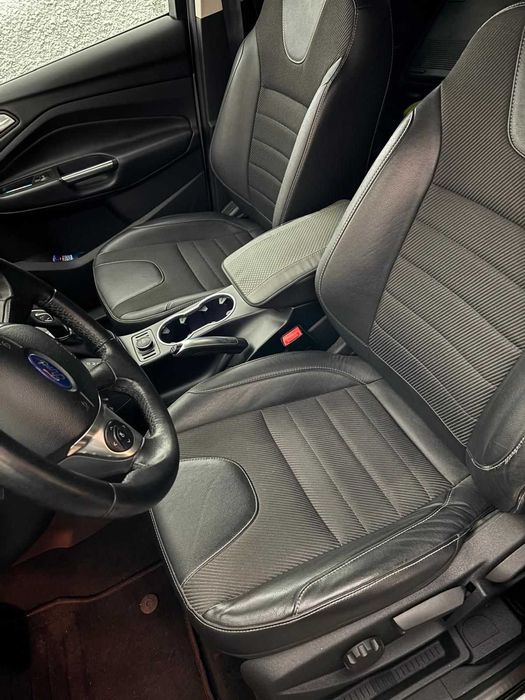 Ford Kuga Titanium - 2013 - 163cp