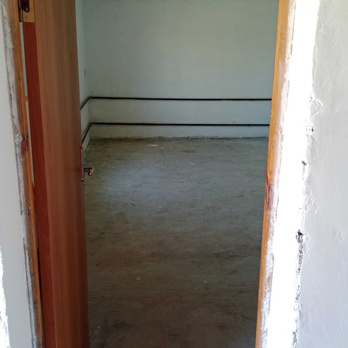 Үй сатылады.Продается дом.