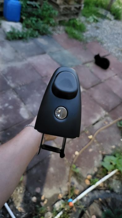 Продам ski rack lbb 000 001 Thule