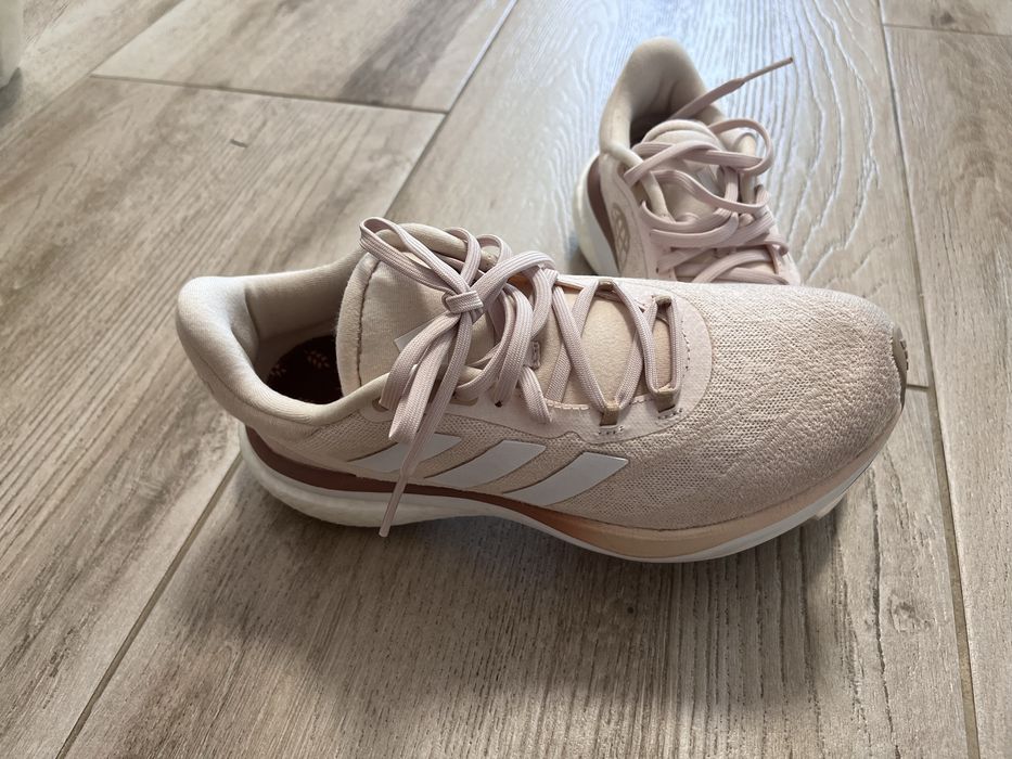 Маратонки Adidas