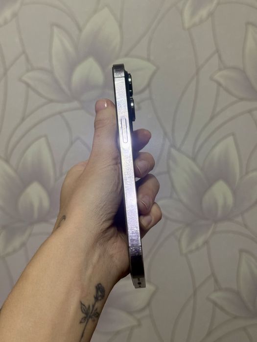 Продам iPhone 14 pro 512 гб