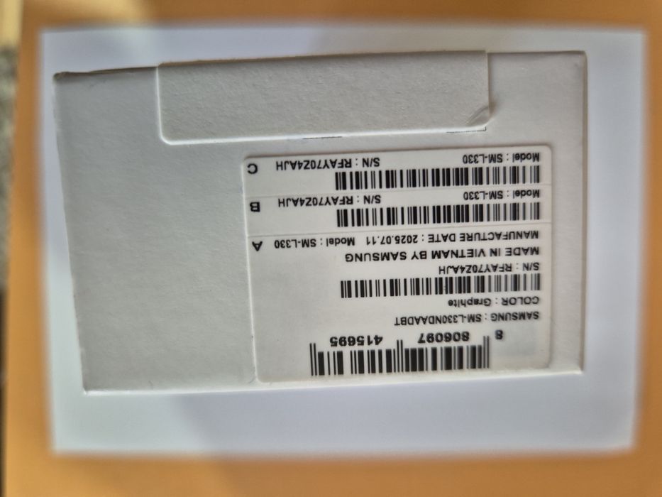 Samsung galaxy wach 8 44 mm Bt graphite nou!!