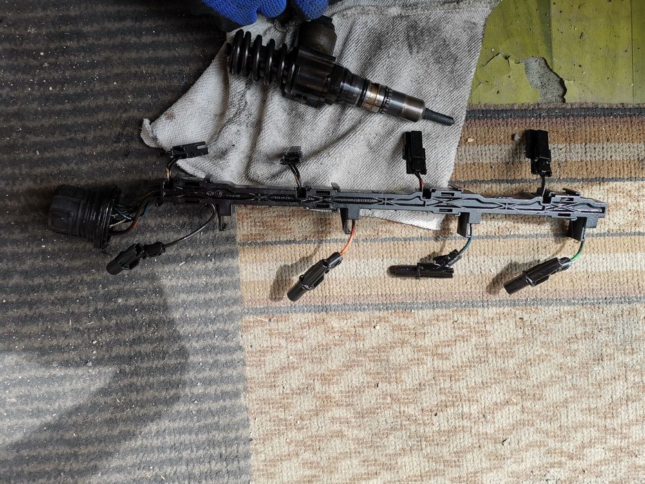 Дюзи VW/ Ауди 2.0 ТDI 140 к.с BKD с Код BM , CK