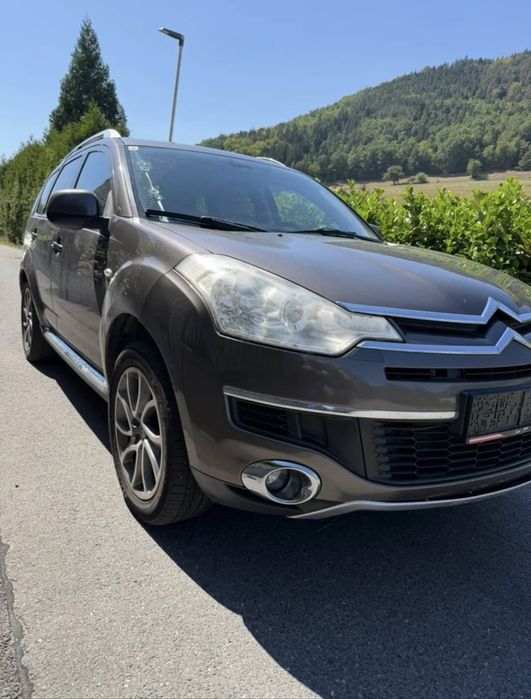Citroen c-crosser 7 locuri