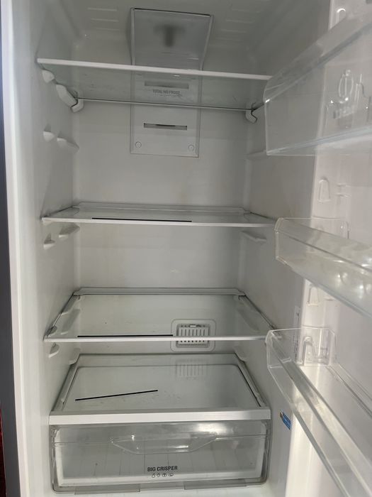 Продам холодильник