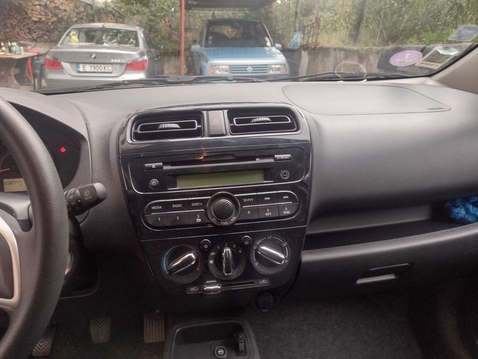 Радио и рамка от Mitsubishi space star 2014-2021