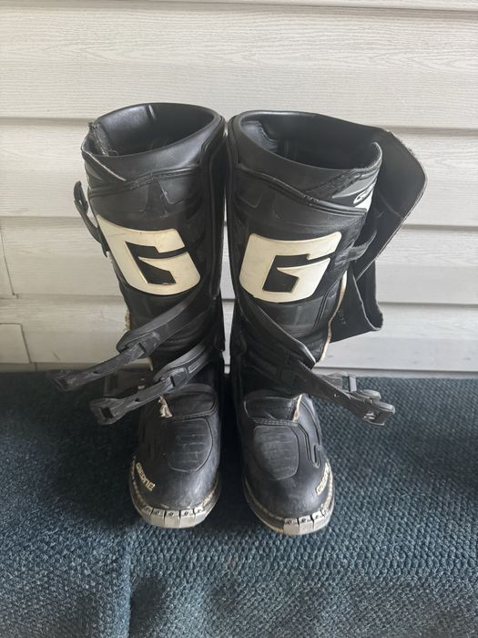 Gaerna SG-10 Black