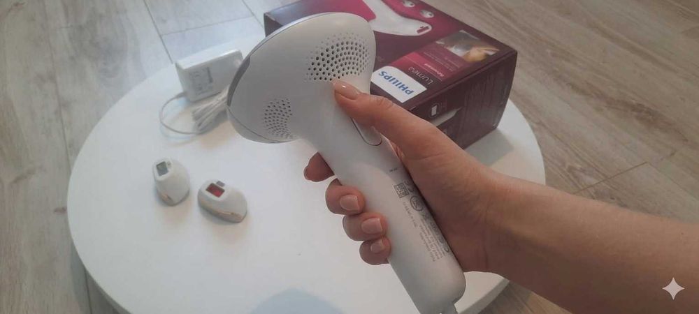 Epilator IPL Philips Lumea SC1998/00, 250.000 impulsuri,
