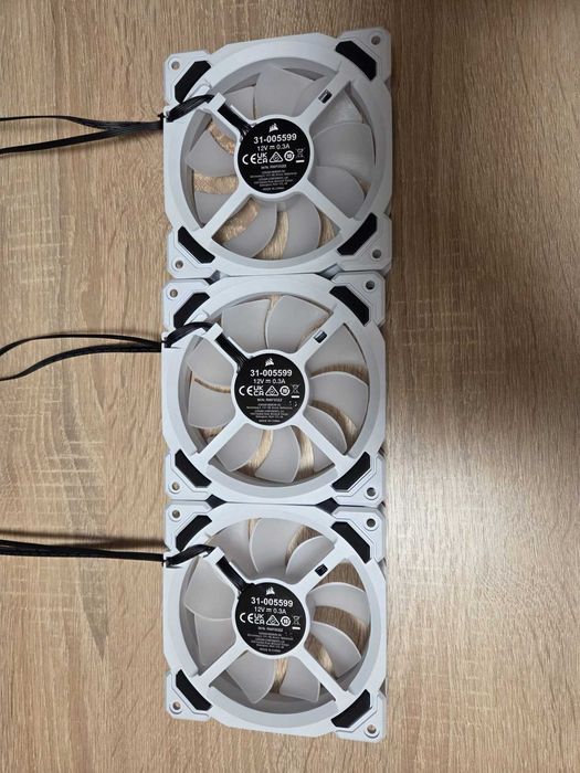 Ventilatoare Corsair LL120 white - triple pack