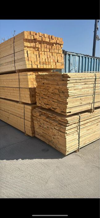 Depozit materiale pentru constructii diferite marimi si lungimi