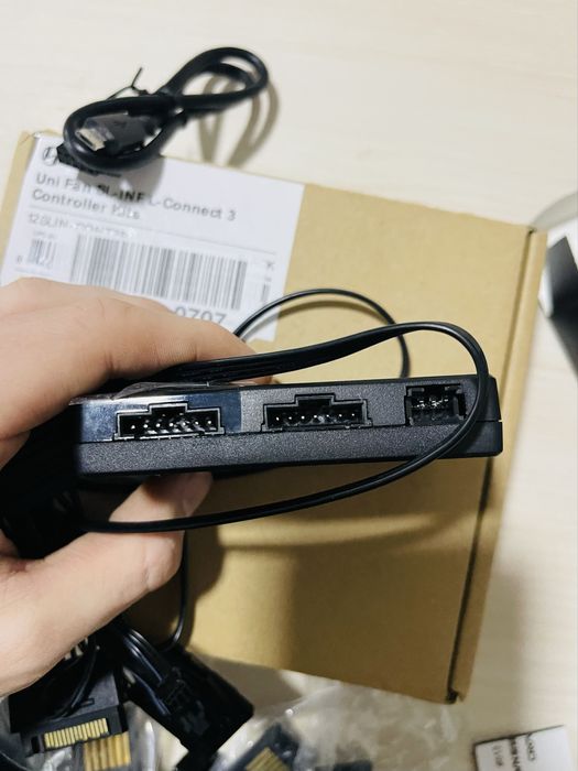 Lian Li Uni HUB SL-INF Controller, L-Connect 3