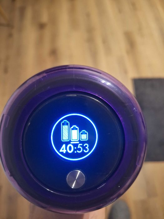 Aspirator vertical Dyson V11, baterie nou, perie laser, perfect