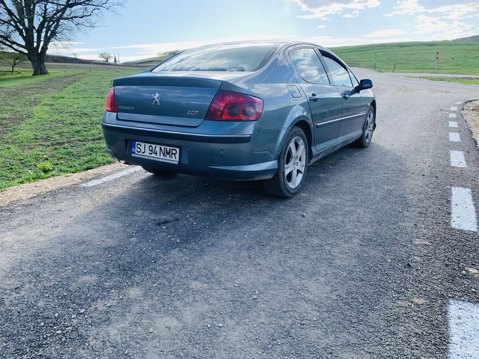 Vând Peugeot 407